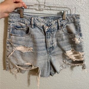 Denim Shorts (Curvy)